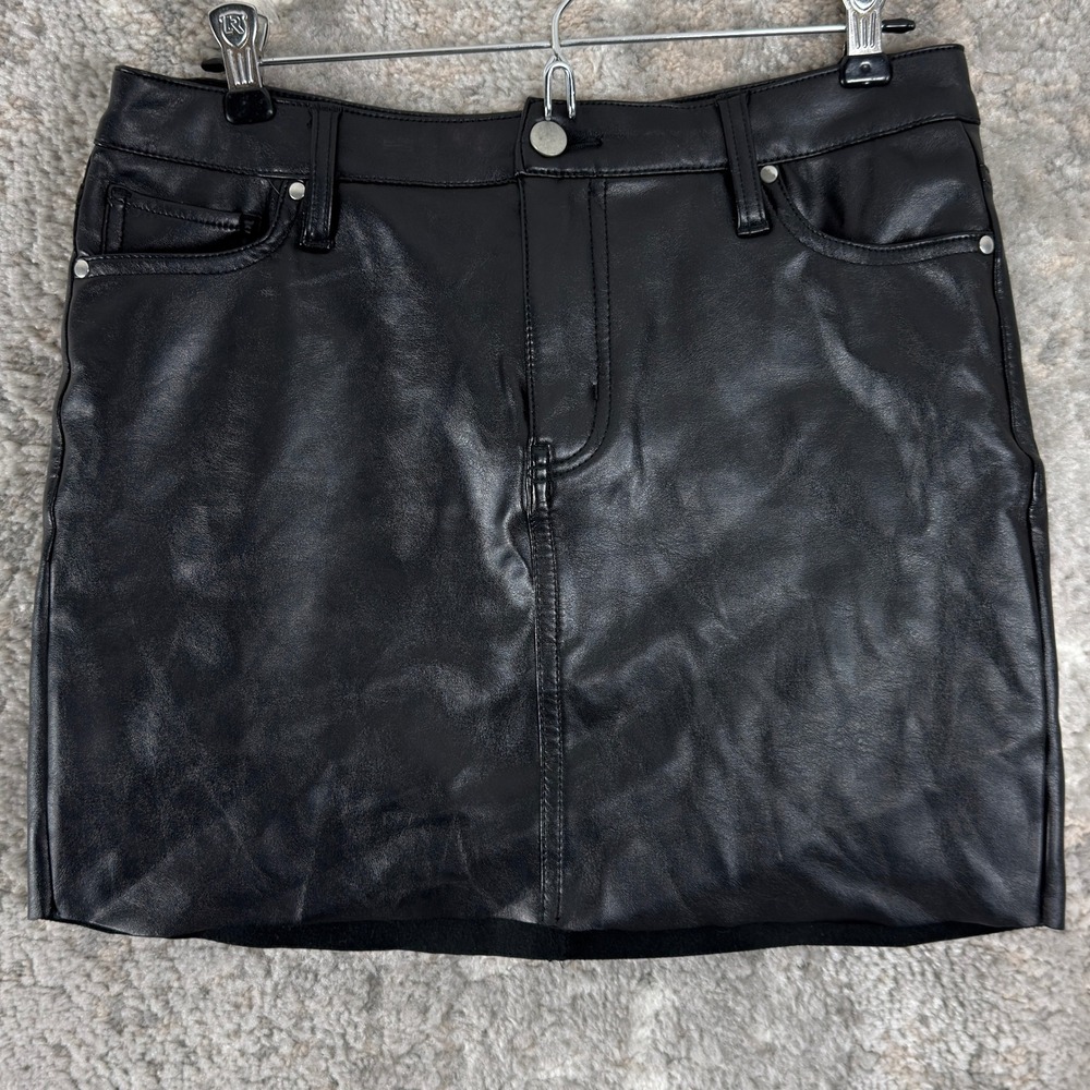 Love, Fire Size 27 Faux Leather Mini‎ Skirt Black Sleeveless Women